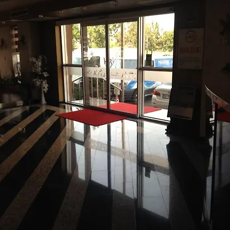 Ξενοδοχείο My Liva 3*